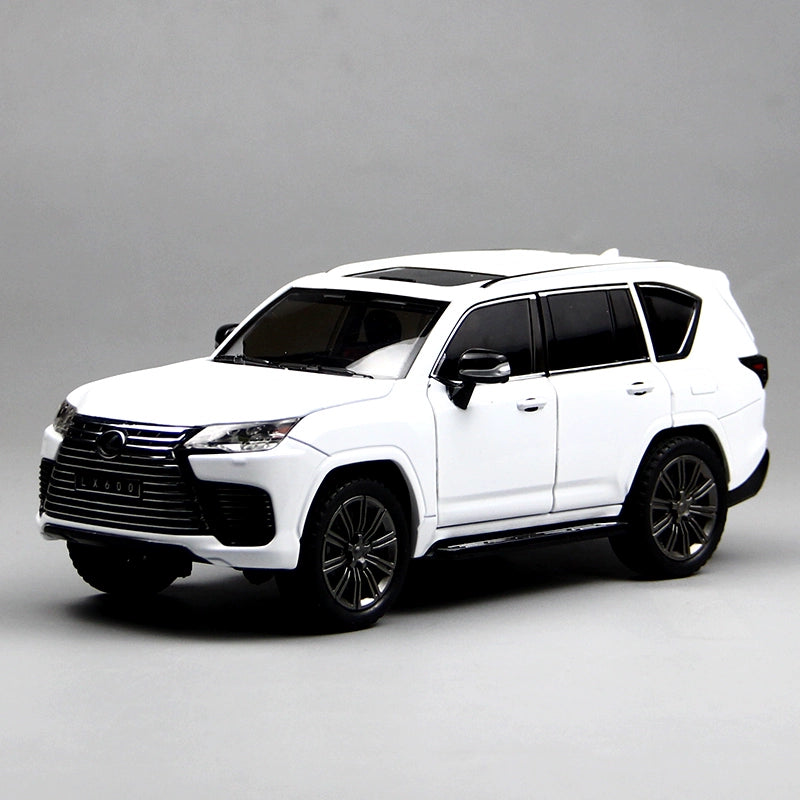 Lexus LX600