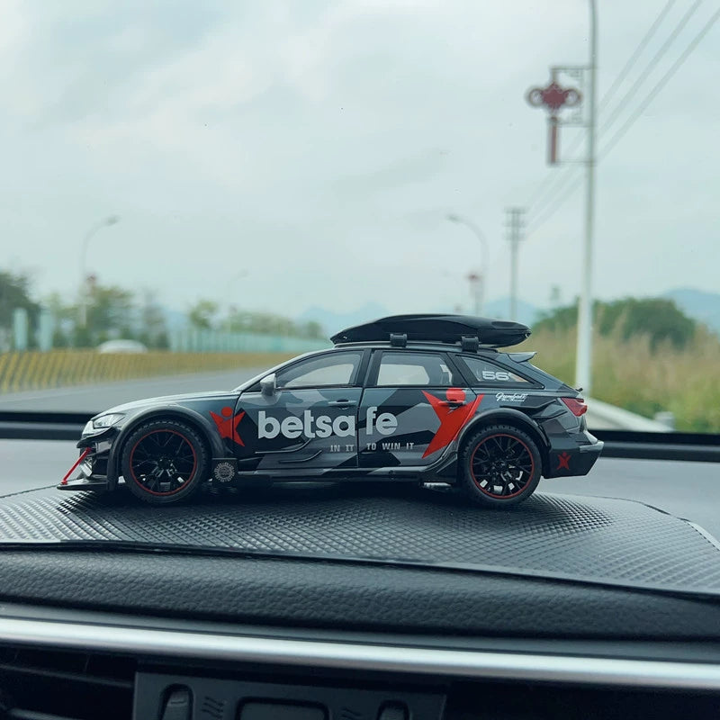 Audi RS6 / RS7 Dashboard Car Model with Mecha Warrior Figurine