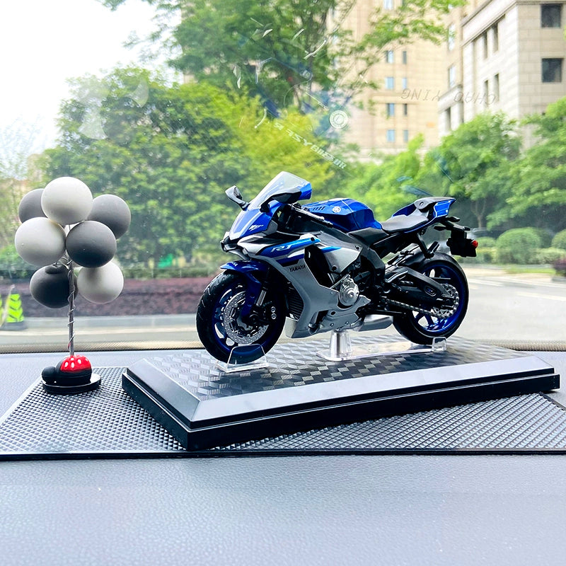 Yamaha R1