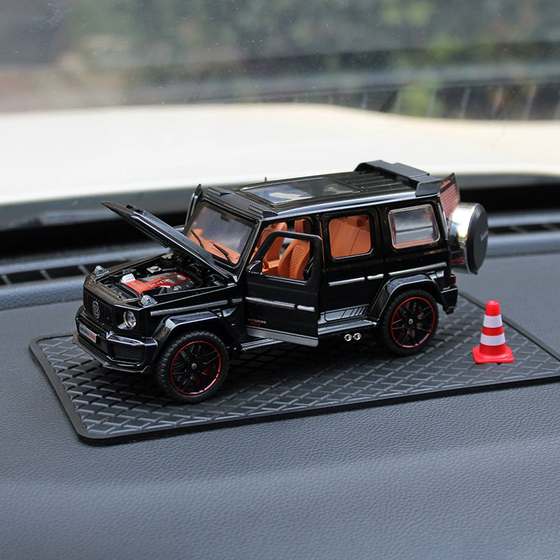 G800 Brabus Luxury SUV Dashboard Accessories