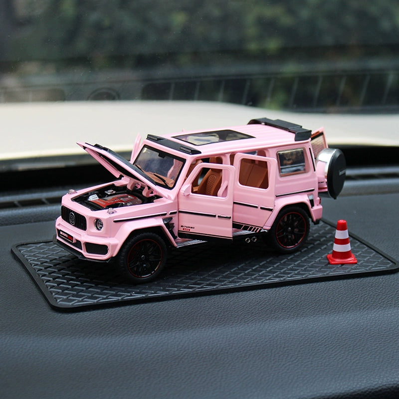 G800 Brabus Luxury SUV Dashboard Accessories