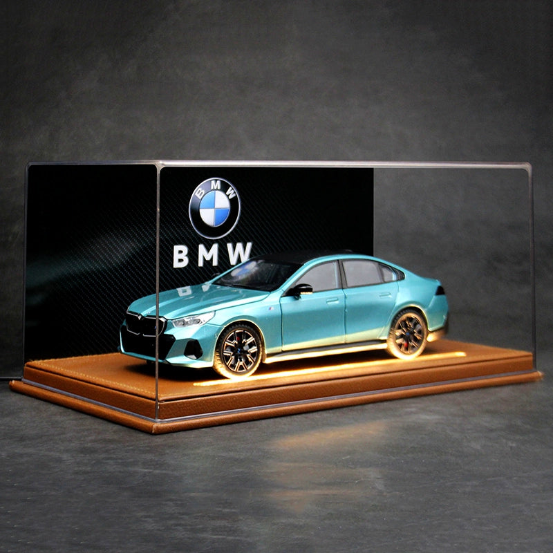 BMW i5 M60