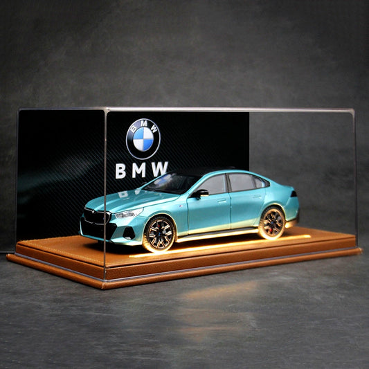 BMW i5 M60